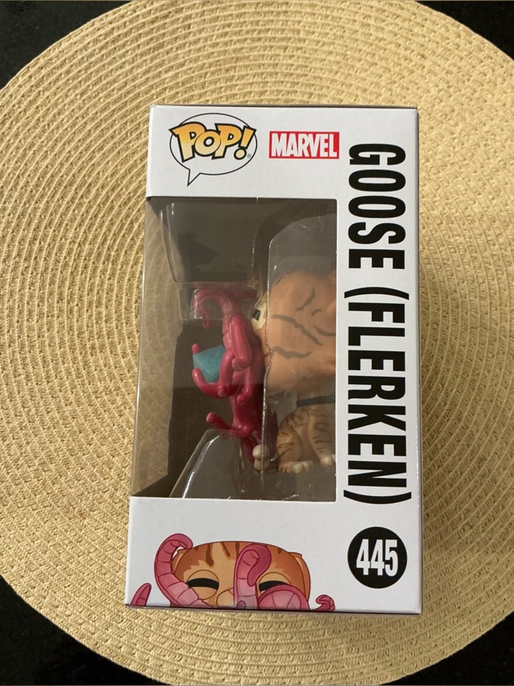Funko Goose (Flerken) Pink and Teal Pop! Figure 445 - Picture 2 of 4